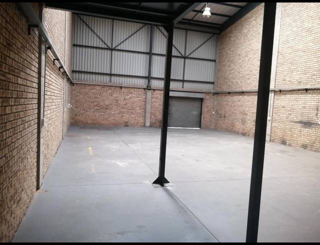 INDUSTRIAL PROPERTY TO RENT IN STORMILL